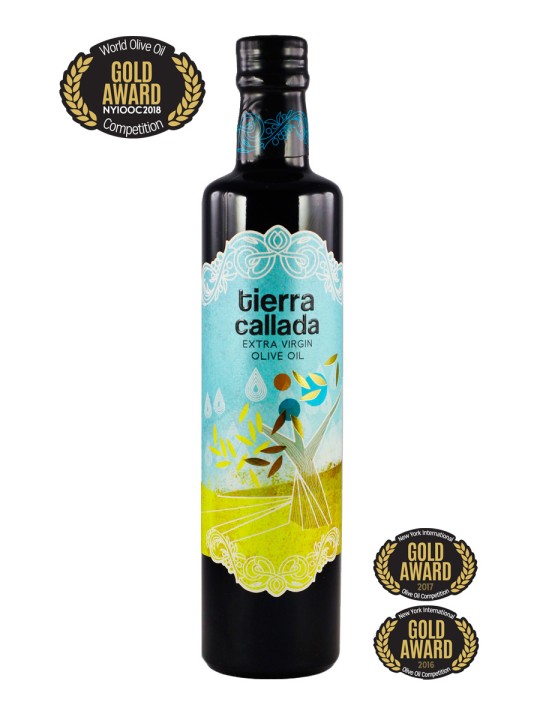 Tierra Callada Strong personality for an outstanding oilIntense, robust and complex extra virgin olive oil - Picual variety Healthy properties: high polyphenol (antioxidant) and oleocanthal (anti-inflammatory) content, plus 80% monounsaturated fats Perfect for dressing recipes with just a few ingredients. Amazing finishing warm dishes: pasta, meat, vegetables... Cold extraction and early harvested in October from green olives 